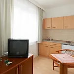 Hotel Alpha Leipzig-roetha 3*